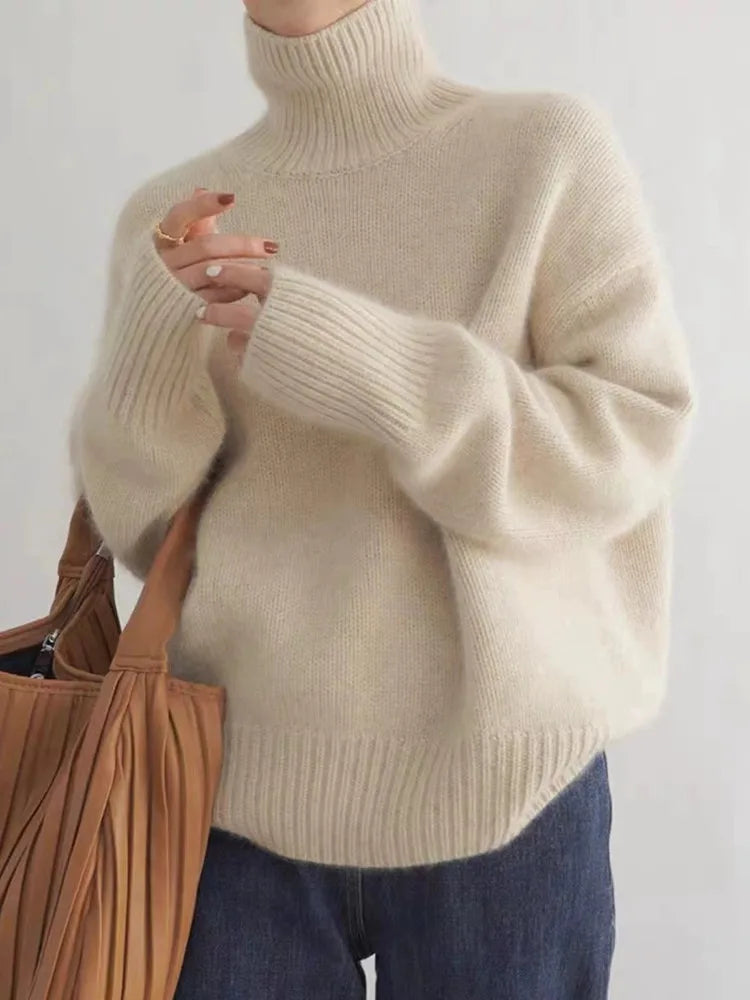 Mia | Sweater With High Collar