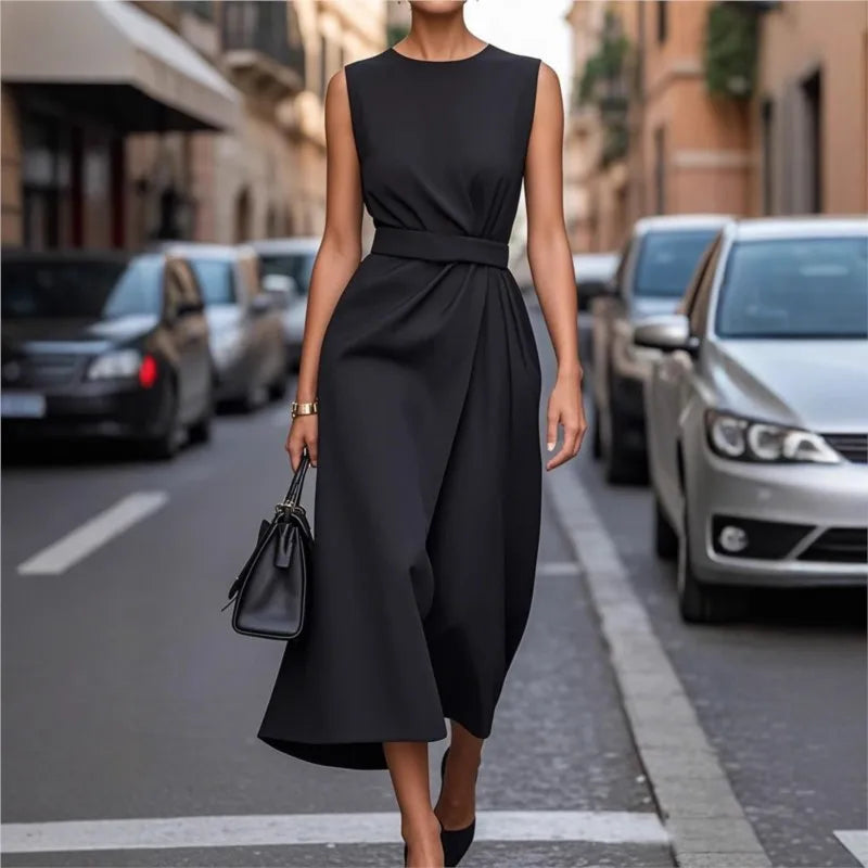 Ryve | Elegant Round Neck Dress