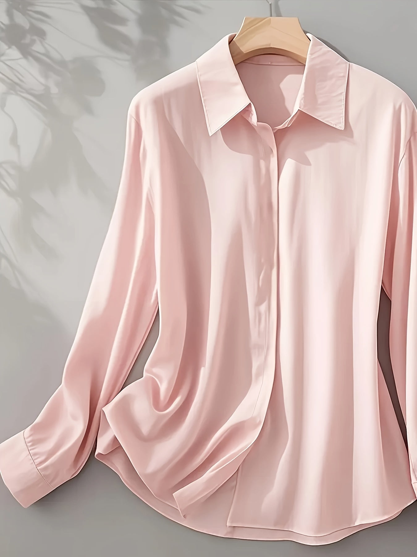 Ellen | Stylish Long-sleeved Blouse With Button Placket