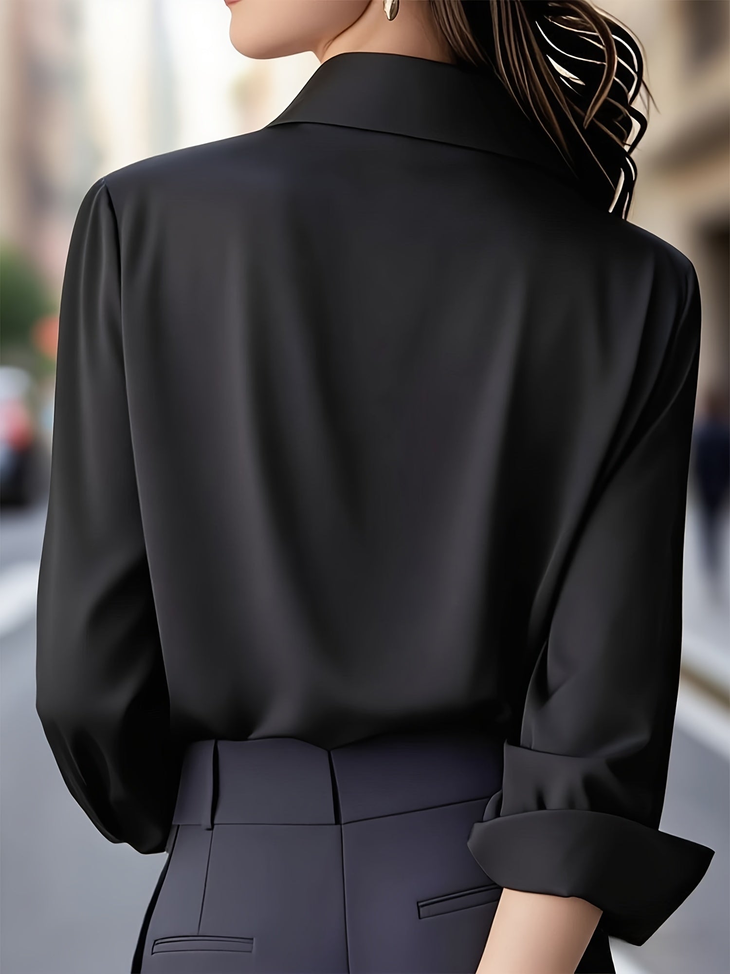Ellen | Stylish Long-sleeved Blouse With Button Placket