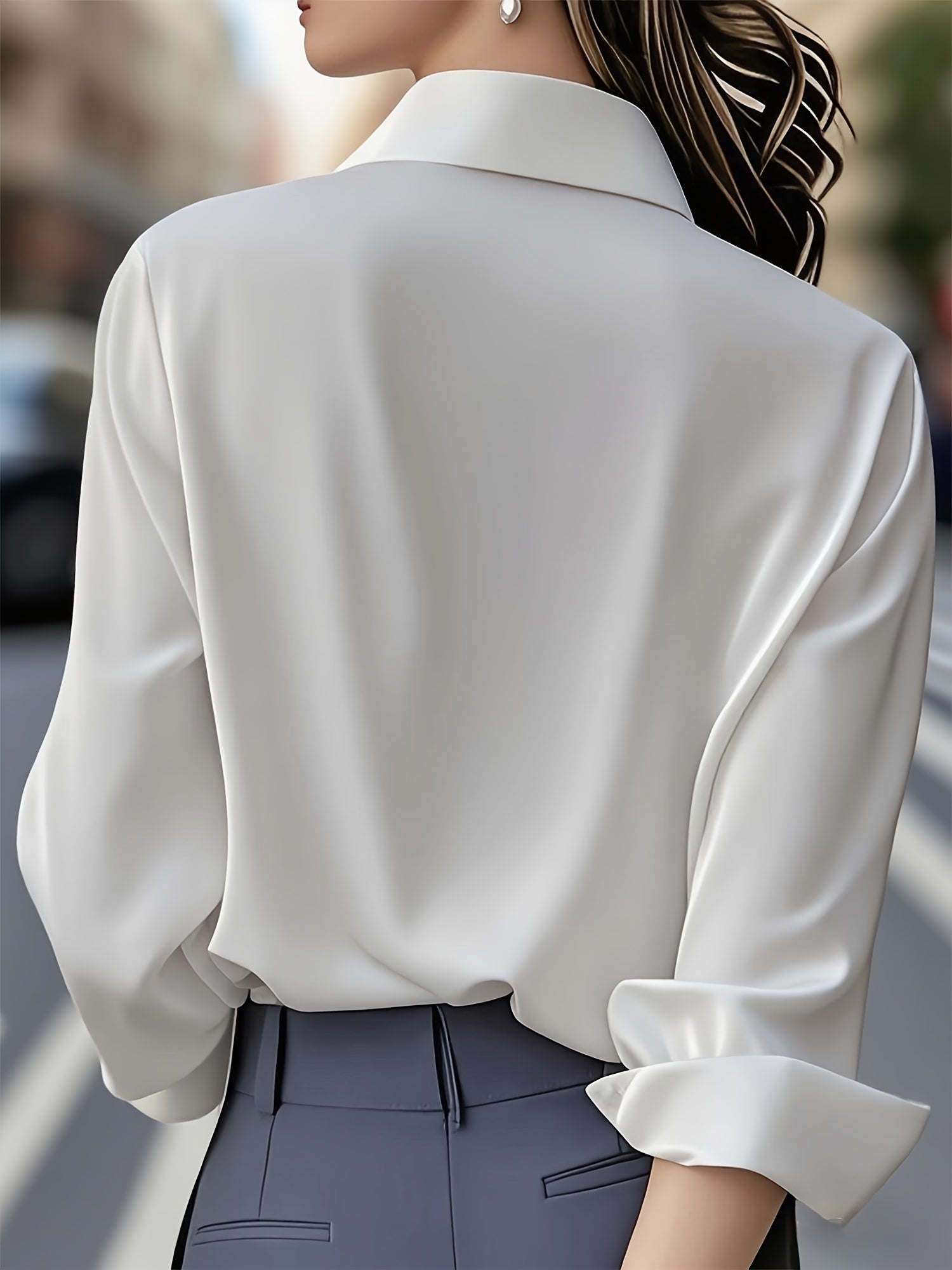 Ellen | Stylish Long-sleeved Blouse With Button Placket